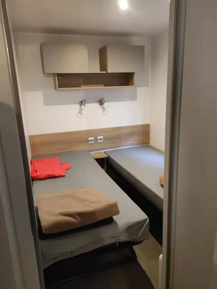 Campsite Mobil Home 226 La Roque-d'Antheron France
